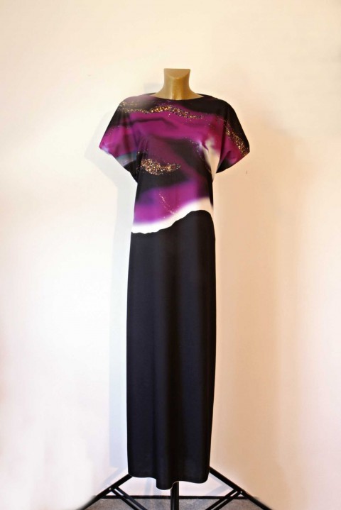 Dlouhé šaty - černé šaty šitá dlouhé abstrakce vlnky vlny 