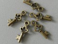 Přívěsek Klíč, 18x7 mm - 5 ks
