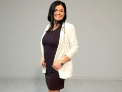 Dětské červené šaty 158/164