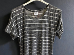 Dámské černobílé triko - M/L
