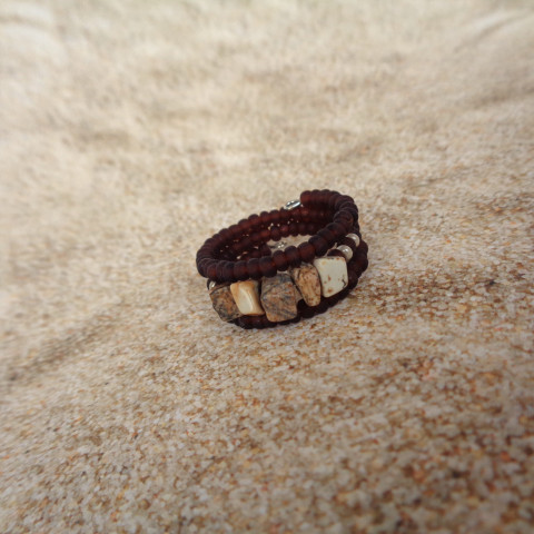 Prstýnek s jaspisem pískovým šperk doplněk prsten ozdoba jaspis prstýnek něžný jemný romantický korálkový pískový s minerálem 