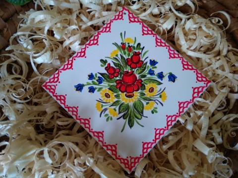 Malovaná kachle folklor/květy na zavěšení folklor bytové doplňky kachle dekorativní předmět malovaná kachle 