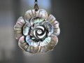 náhrdelník - květ v perleti II