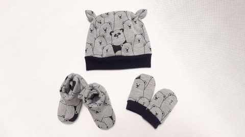 Set medvídci šedá čepička botičky bačkůrky capáčky rukavičky 
