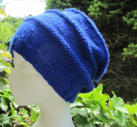 Krásně modrá pletená čepice léto letní hučka  