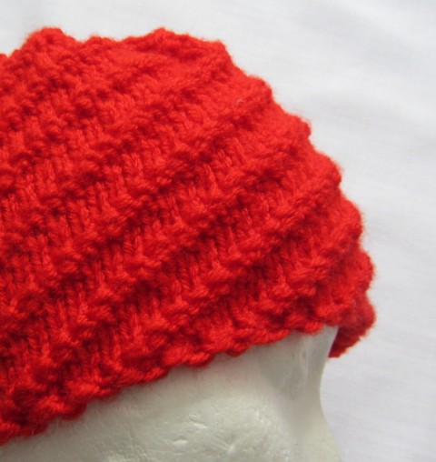 Teploučká červená pletená zimní čepice čepka zima  