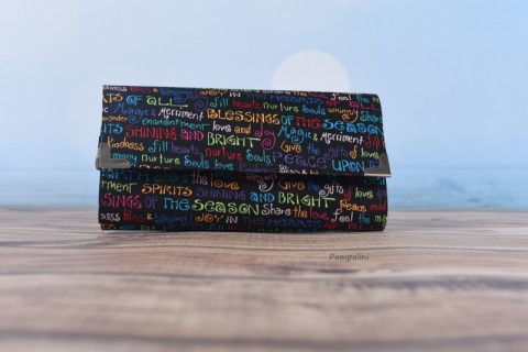 Písmenka kabelka dárek peněženka barevné květiny peníze drobné karty 