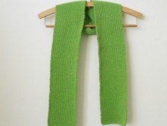 Ručně pletený svetřík s merinem