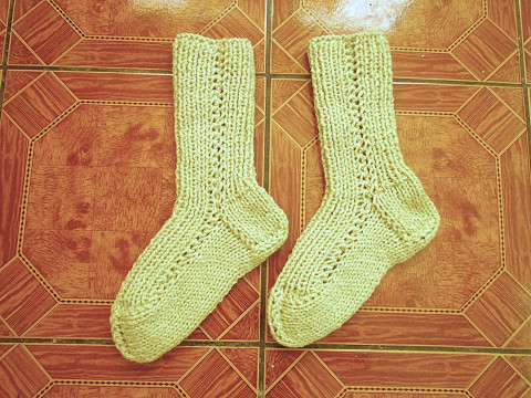 Pletené ponožky s vlnou vel. 46-47 zelená akryl ponožky vlna hrášková 46 47  Pletené ponožky s vlnou vel. 46-47 zelená akryl ponožky vlna hrášková 46 47