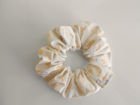 Gumička scrunchie do vlasů ozdoba gumička scrunchie 