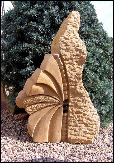 SOCHA Z KAMENE - *RODINNÉ SOUZNĚNÍ* plastika socha skulptura zahradní socha socha z pískovce exteriérová socha socha do zahrady. sochy z pískovce 