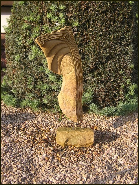 SOCHA Z KAMENE  - *CHIMÉRA* plastika socha skulptura zahradní socha socha z pískovce exteriérová socha socha do zahrady. sochy z pískovce 