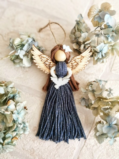 Andělka z příze -dřevěná křídla anděl andělka drhání macramé závěsná dekorace 