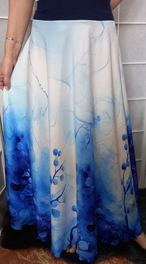 Dlouhá půlkolová sukně - květy maxi dlouhá půlkolová sukně 