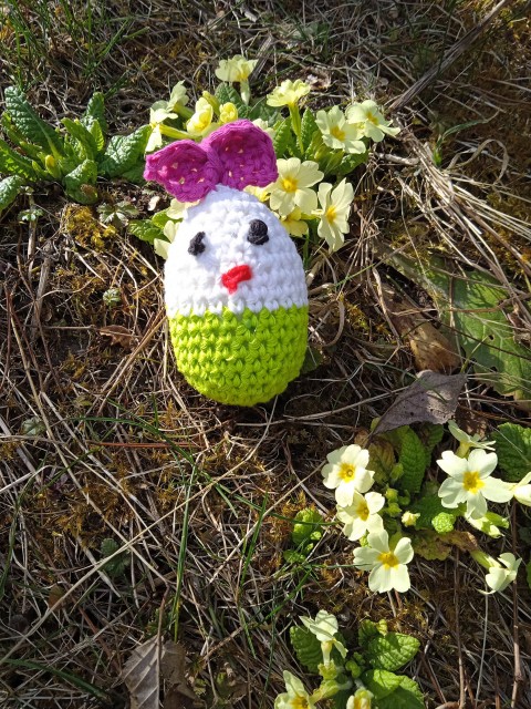 Velikonoční dekorace-veselé vajíčko 