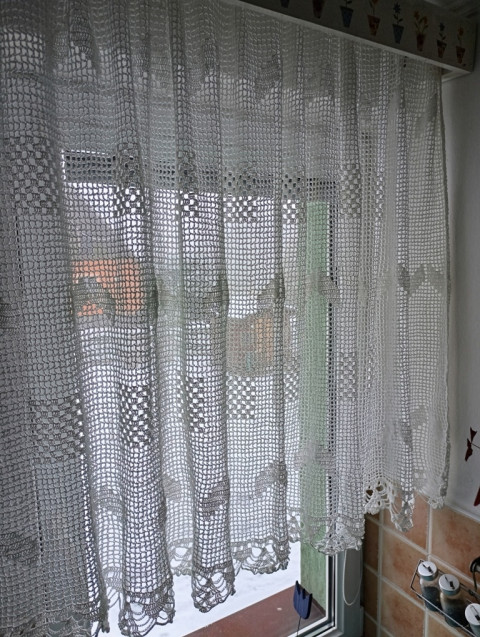 záclonka - šachovnice okno záclona 