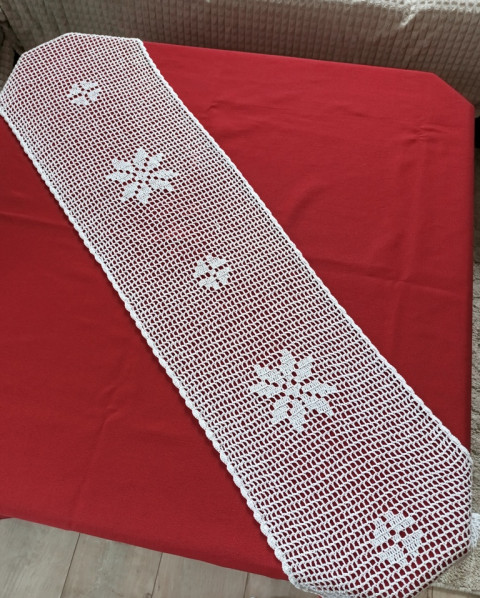 ubrus - běhoun háčkovaný kuchyně prostírání ubrus běhoun stůl jídelna pergola 