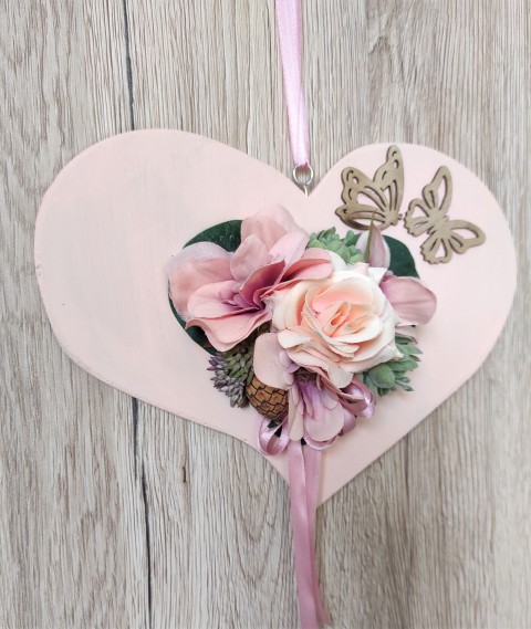 Srdíčko v meruňkové s motýlky dřevo dřevěné srdce dekorace dárek srdíčko narozeniny svátek láska překližka růže motýlek maminka 