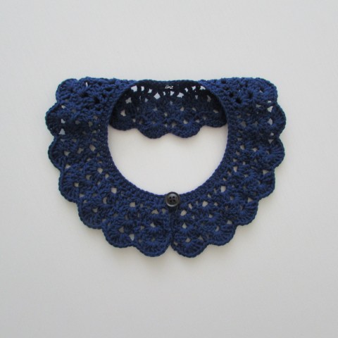 Háčkovaný límeček doplněk modrá háčkovaný ozdoba dámský tmavěmodrá límeček crochet pro ženy 