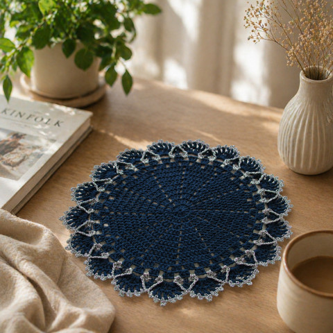 Prostírání bavlna háčkované akryl prostírka stříbrná dečka podložka ubrousek tmavěmodrá handmade podšálek lurex na stůl pod hrnek pod talíř pod misku 