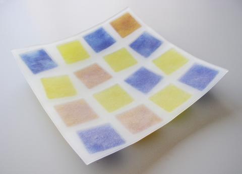 Skleněná mísa vrstvená, XB 004 čtverec sklo barvy fusing čtverečky 