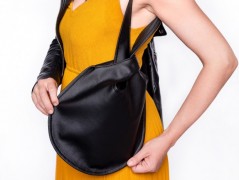 minimalistická kabelka - malá černá