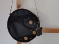 upcykl - kulatá kabelka z kůže