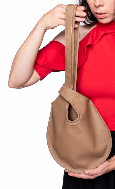 minimalistická kabelka- malá béžová minimalismus minimalisticka kabelka 