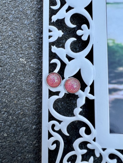 Náušnice - růžové pecky šperk šperky náušnice bižuterie akce pryskyřice náušničky náušky růžové glitry flitrové flitr výprodej pryskyřicové 