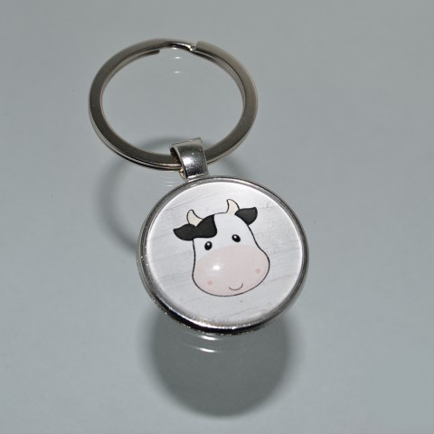 Přívěsek na klíče - kravička (0259) přívěsek dárek přívěšek klíče klíč klíčenka drobnost přívěsky přívěšky kráva krávy kravičky kravička na klíče přívěsek na klíče na klíč přívěseknaklíče naklíče skot naklíč 