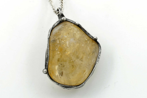 Dotek slunce (citrín) náhrdelník přívěsek cín řetízek slunce přívěs citrín amulet mosaz 