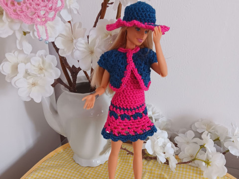 Barbie - obleček na panenku panenka klobouček barbie 