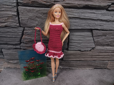 Barbie - šatičky na panenku panenka klobouček barbie 