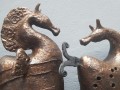 Keramika. Koník z bronzu.