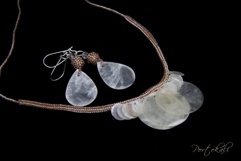 Uhi kea - perleťová sada náhrdelník perleť náušnice zlatá 