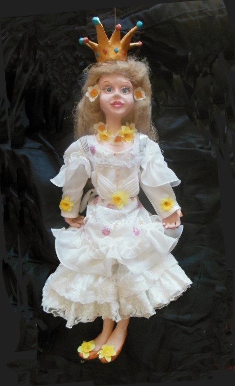 Loutka Princezna 2 loutka marioneta puppet marionette 