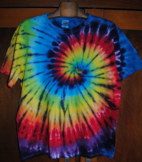 Tričko M - Duhová galaxie batika léto spirála duhový barevný veselý tričko duha hippie batikované 