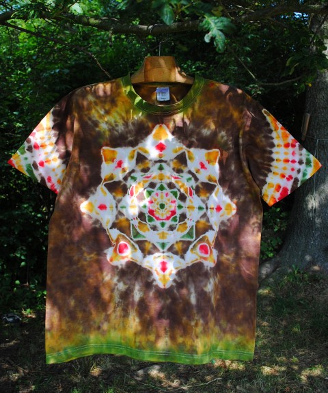 Batik. tričko L - V lese hlubokém batika přírodní hnědá mandala hippie bohémský 