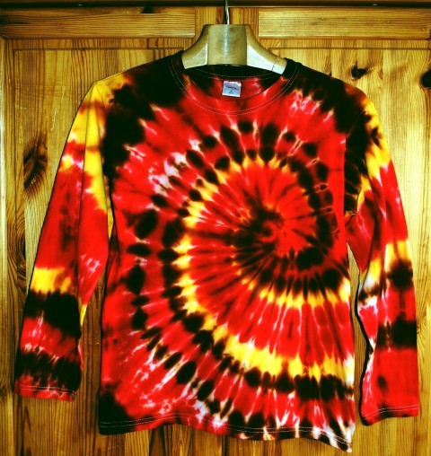 Batikované tričko - Ohnivá spirála červená oheň batika léto spirála hippie batikované bohémské 
