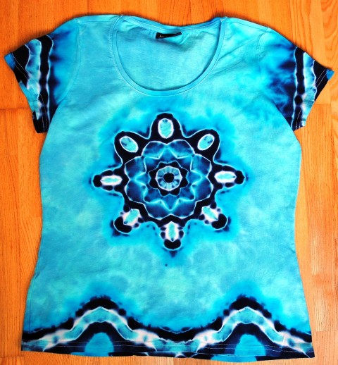 Batik. tričko - Ve studánce čisté moře modrá léto mandala hippie batikované bohémské 