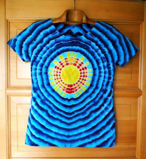 Batikované tričko M - Léto na pláži modrá nebe léto slunce obloha hippie boho 