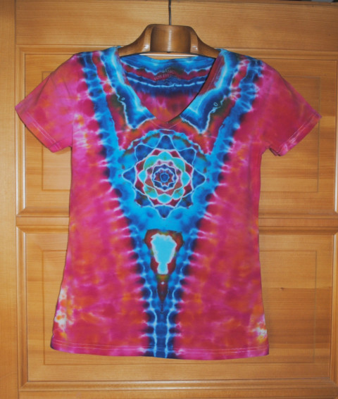 Batik.tričko M - Studánka v růžích moře modrá růžová růže léto mandala hippie batikované bohémské 