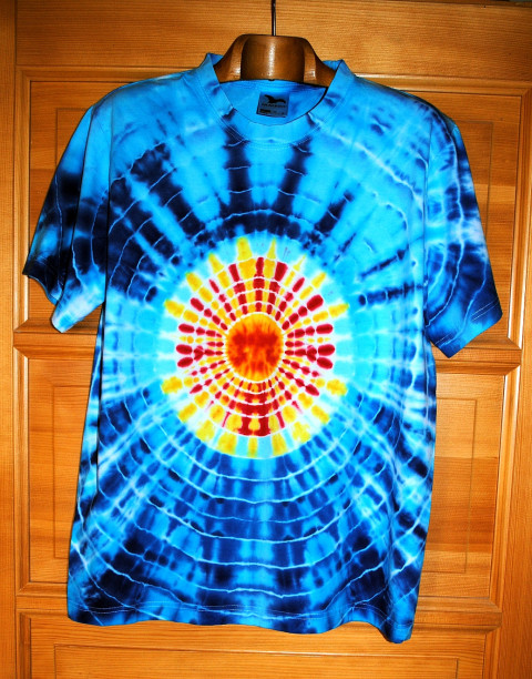 Batikované tričko L - Slunce v duši modrá nebe léto slunce obloha hippie boho 