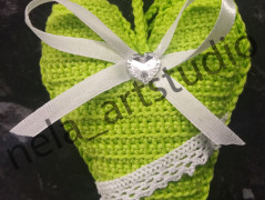 Háčkované srdce žluté