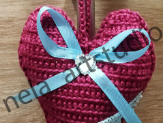 Háčkované srdce žluté