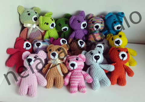 Háčkovaný medvídek oranžový medvídek hračka háčkovaný plyšák handmade ruční výroba háčkované zvířátko handmade hračky 