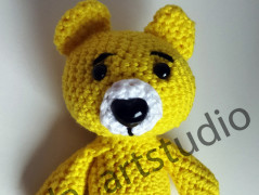 Háčkovaný medvídek trávově zelený