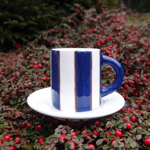 Hrnek pruhovaný , modrá tmavě modrá námořnická modř hrnek na kávu hrnek na čaj hrnek námořnický hrnek pruhovaný hrnek modrý 