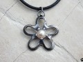 Perlová květina -  náhrdelník