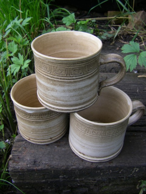 Hrníček malý keramika čaj přírodní káva dům chalupa 